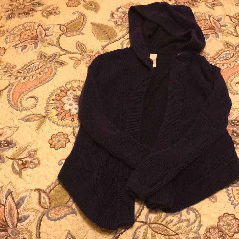 Dark blue sweater